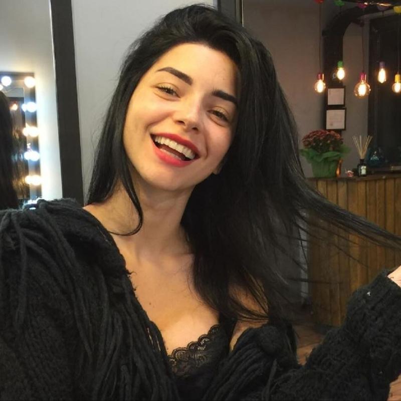 'Gnlmn sesini dinliyorum' dedi! Merve Boluur bombay patlatt