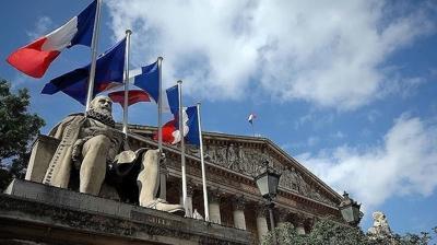 Fransa mahkemesinden srail bayraklarn kaldrma karar