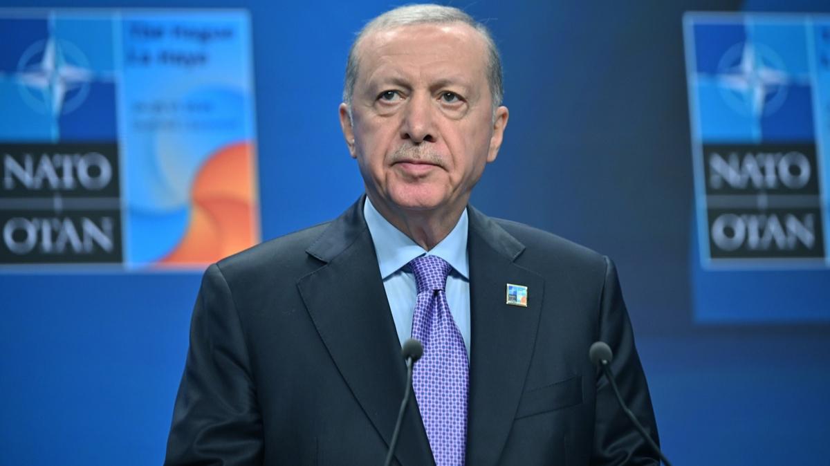 Bakan Erdoan'dan dikkat eken k: Bizans'ta oyun, CHP'de kavga bitmez