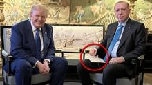 Bakan Erdoan'n elindeki zarfn srr zld! lk kez 24 TV ulat