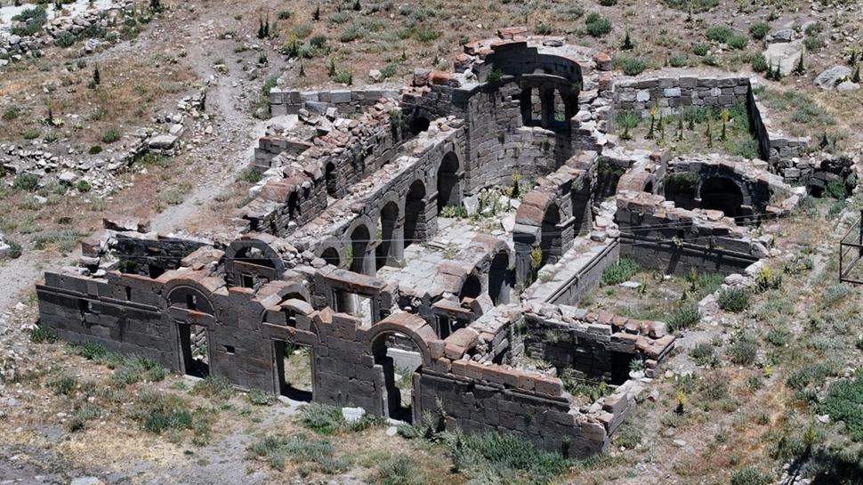 Karaman'da Binbir Kilise blgesinde 15 dini yap tespit edildi