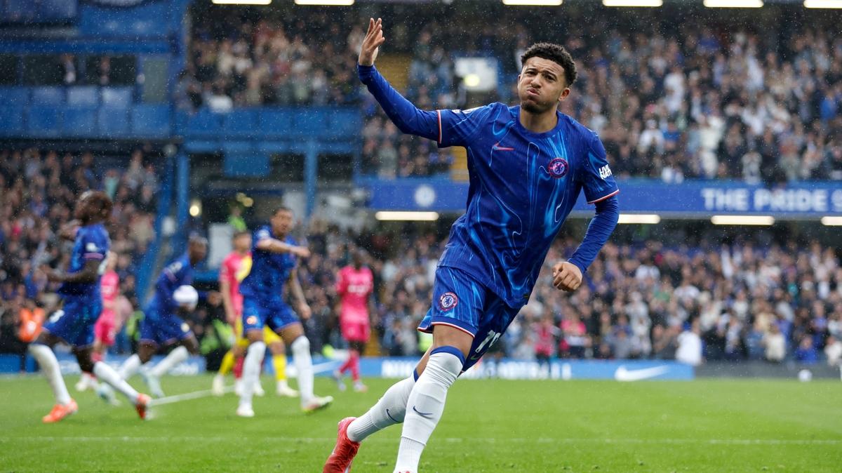 jadon sancho fenerbahe jose mourinho transfer fotoraflar resimleri