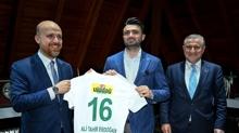 Bakan Osman Akn Bak ve Bilal Erdoan'dan Bursaspor'a ziyaret