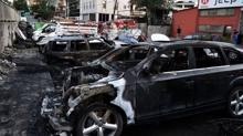 Sanayi sitesi alev alev yand! Otelin otoparkna srad