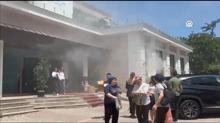 skdar'da sosyal tesis yangn! Ekiplerden mdahale