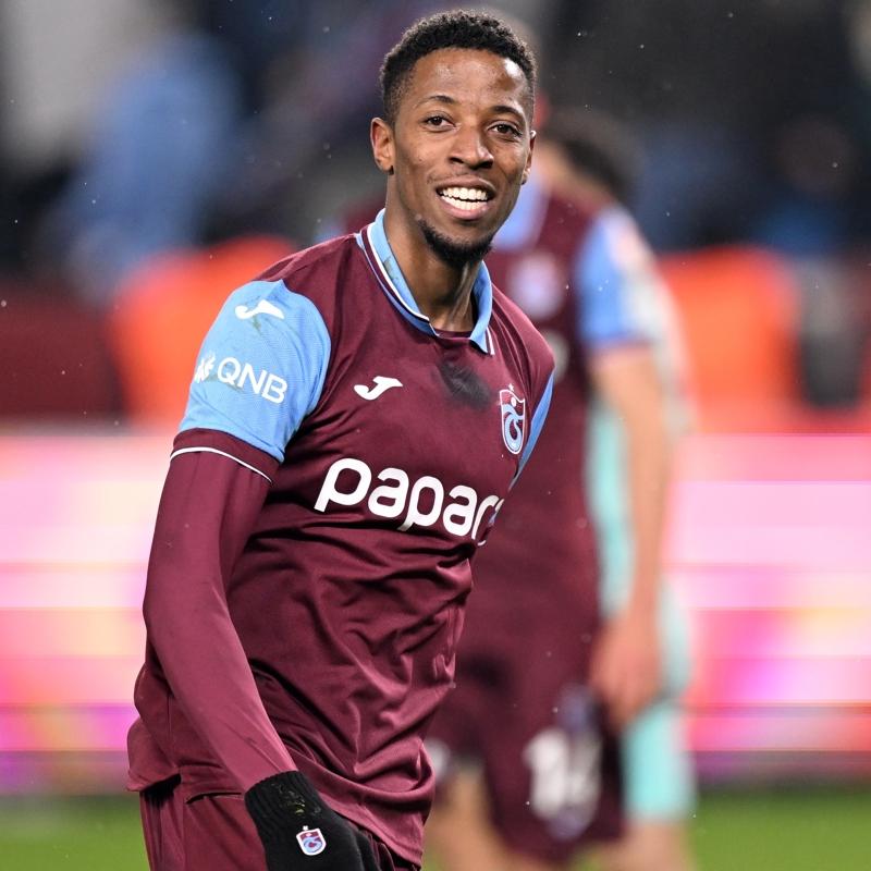 Beikta durmuyor! Sradaki transfer Simon Banza