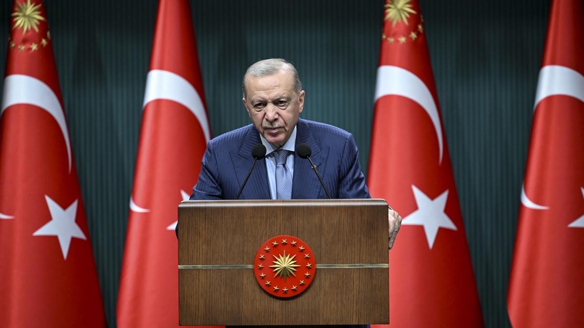 Bakan Erdoan'dan terrsz Trkiye mesaj: Kimsenin gznn yana bakmayz, tek tek ezeriz