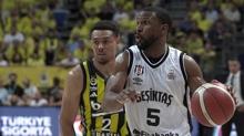 Beikta'ta Derek Needham ile yollar ayrld