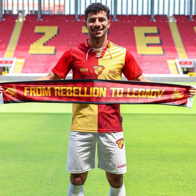 Gztepeli brahim Sabra, Sper Lig'in ilk rdnls oldu
