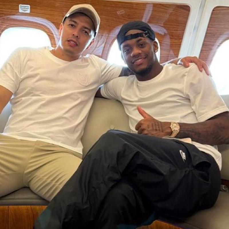 Jhon Duran transferi tamam! Fenerbahe iin stanbul'a geliyor