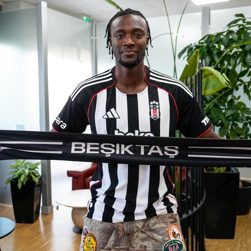 Kartal golcsne kavutu! Tammy Abraham stanbul'da