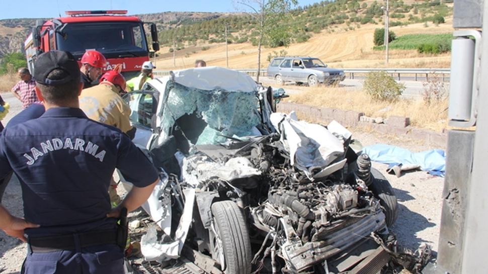 Manisa'da kahreden kaza! Baba ve 3 ocuu feci ekilde can verdi
