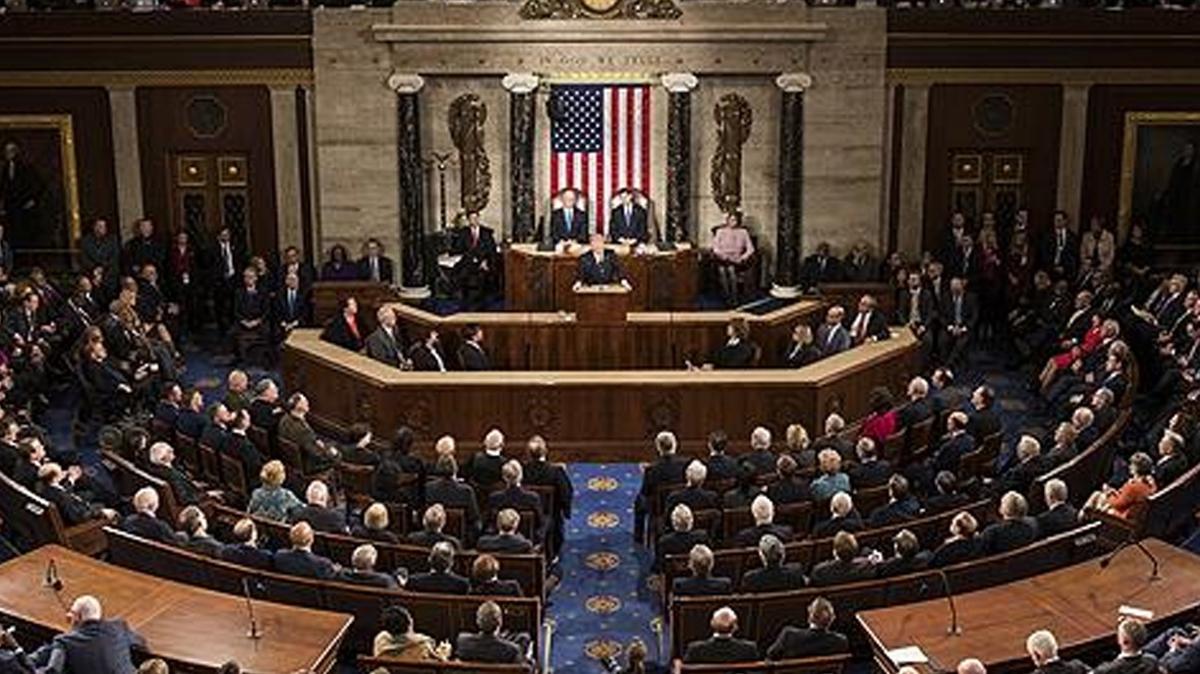 Senatoda nefes kesen oylama: Trump'n vaadine kl pay onay