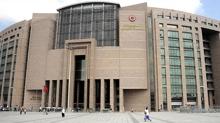 ''Yenidoan etesi'' davasnda yeni gelime... 3 sank tahliye edildi