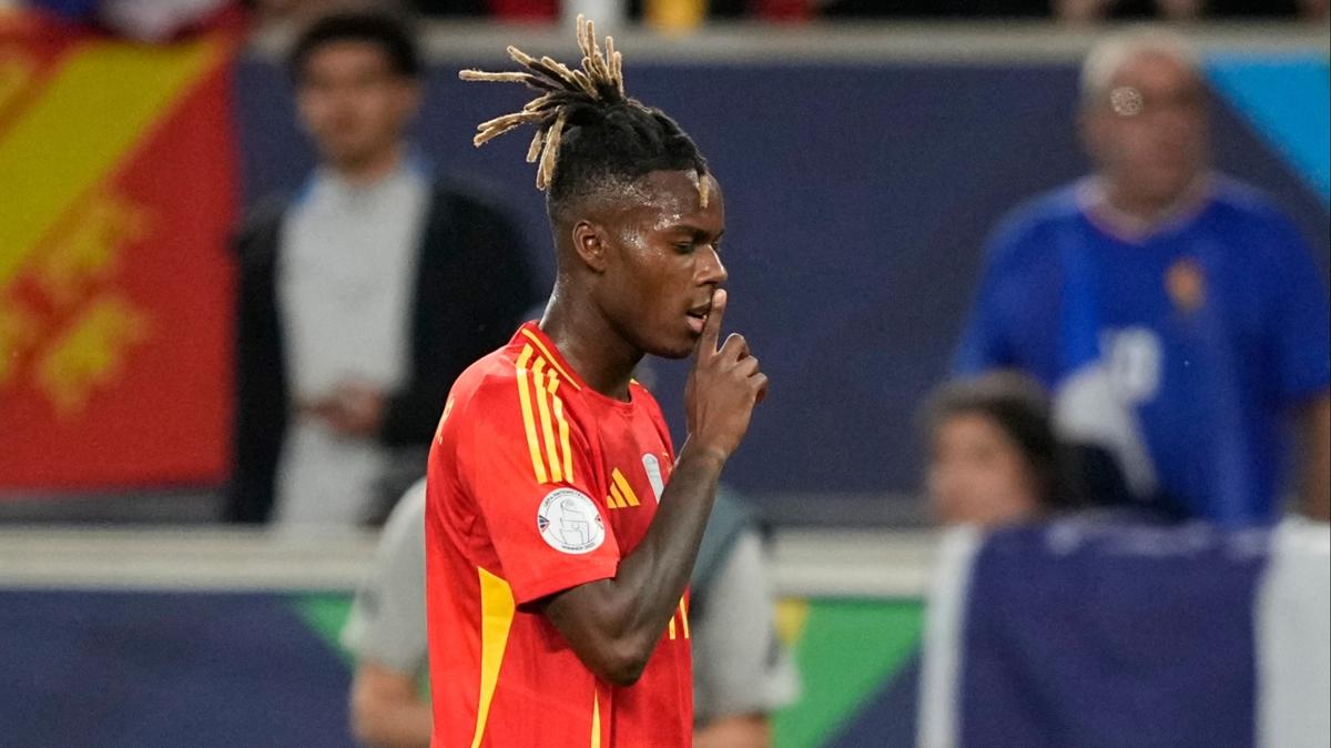 Barcelona, Athletic Bilbao'dan Nico Williams' kadrosuna katmaya hazrlanyor