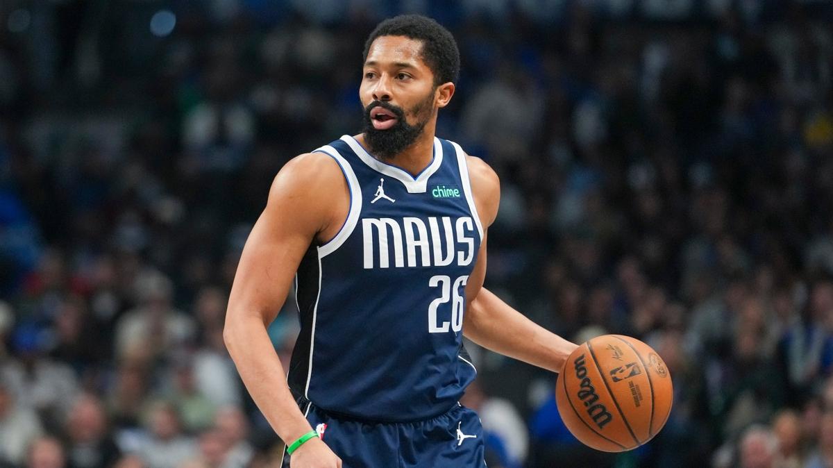 Spencer Dinwiddie, Charlotte Hornets'a imzay att