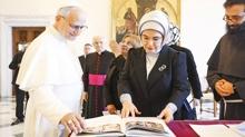 Vatikan'dan Gazze'ye destek ars... Emine Erdoan Papa ile grt