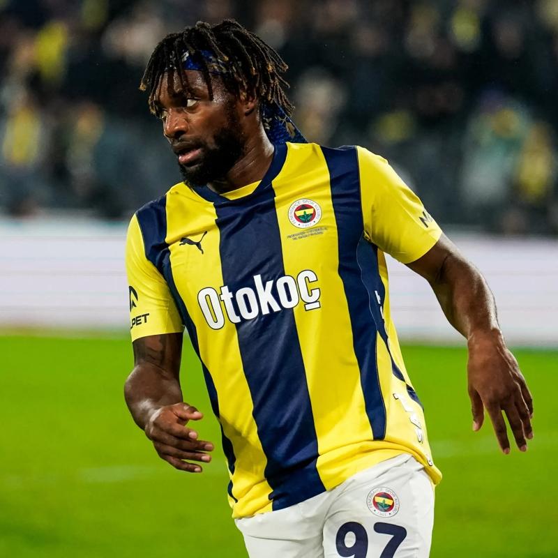 Saint-Maximin'den olay iddia: Beni tehdit ettiler