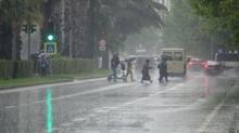 18 ile dikkat! Meteoroloji'den turuncu ve sar kodlu uyar geldi