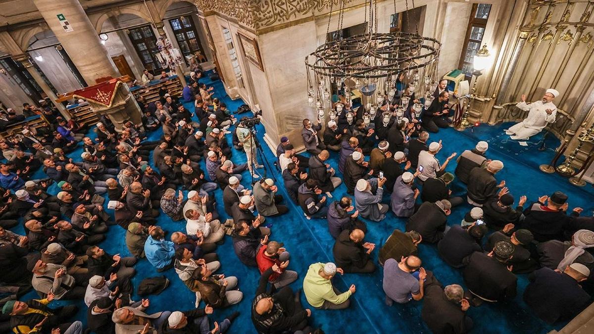 Orman yangnlarnn sona ermesi iin yatsdan sonra dua edilecek