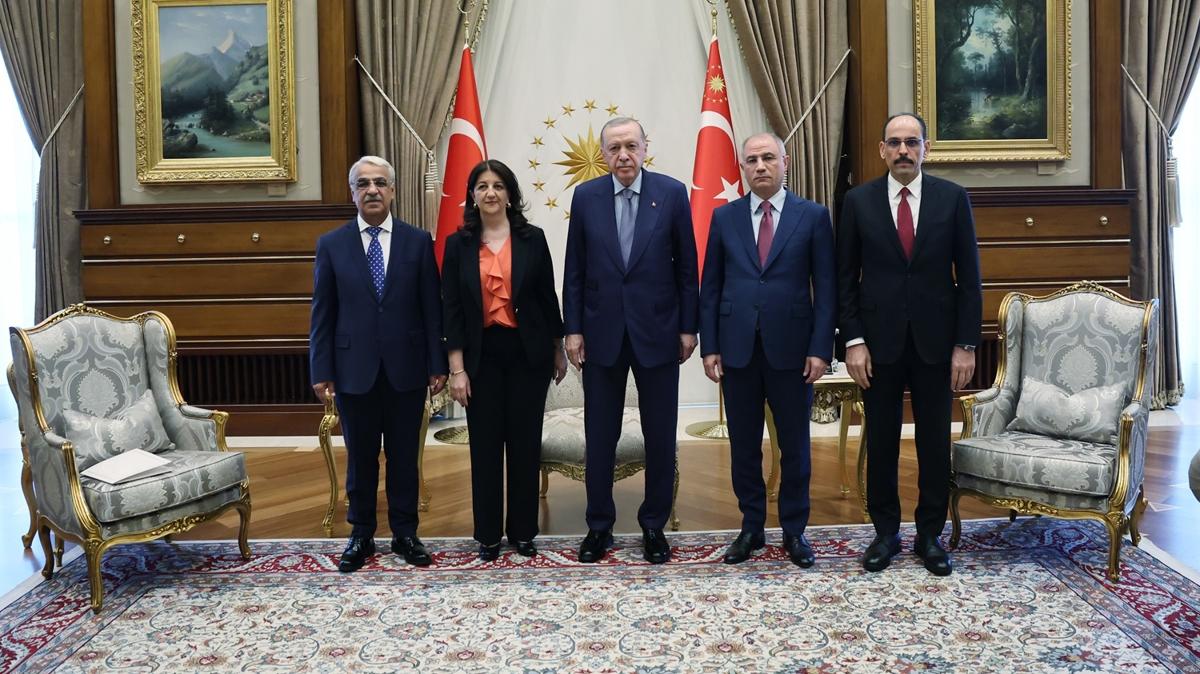 Terrsz Trkiye'de kritik hafta... Bakan Erdoan DEM heyetini kabul etti 