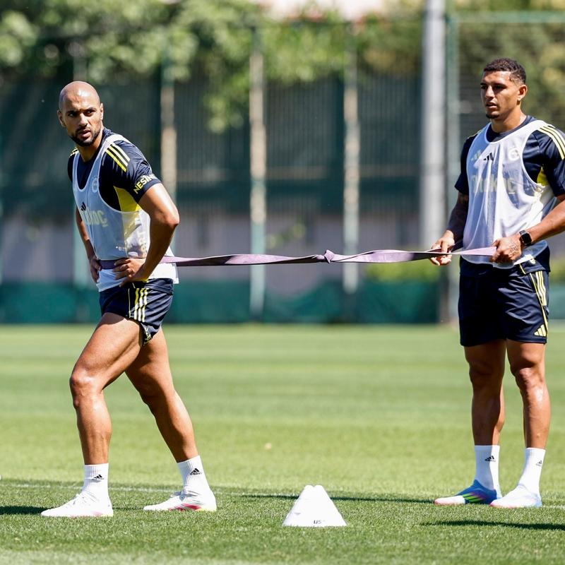 Fenerbahe, yeni sezonun hazrlklarna devam ediyor