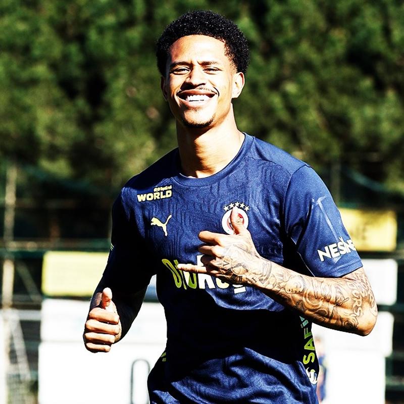 Fenerbahe'den aklama geldi! Jayden Oosterwolde'nin szlemesi uzatld