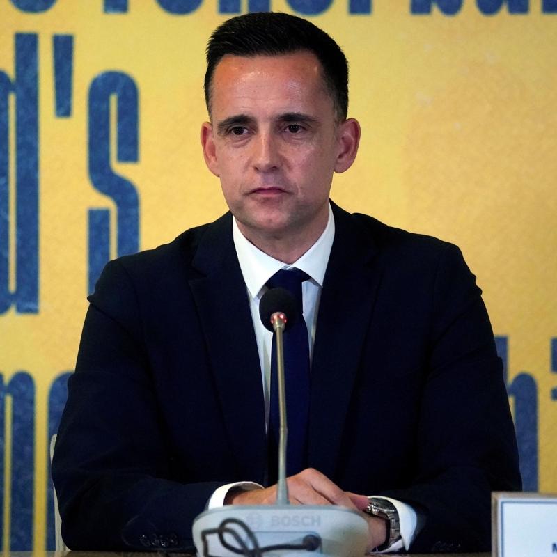 Mario Branco, Benfica yolcusu