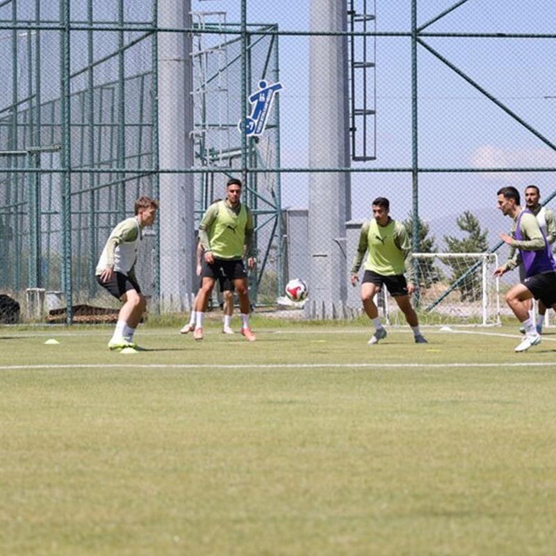 Sper Lig ekibi Alanyaspor, Erzurum kampna start verdi