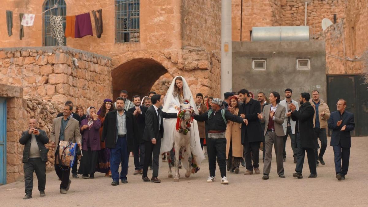 Gelenek Grenek filminin vizyon tarihi belli oldu