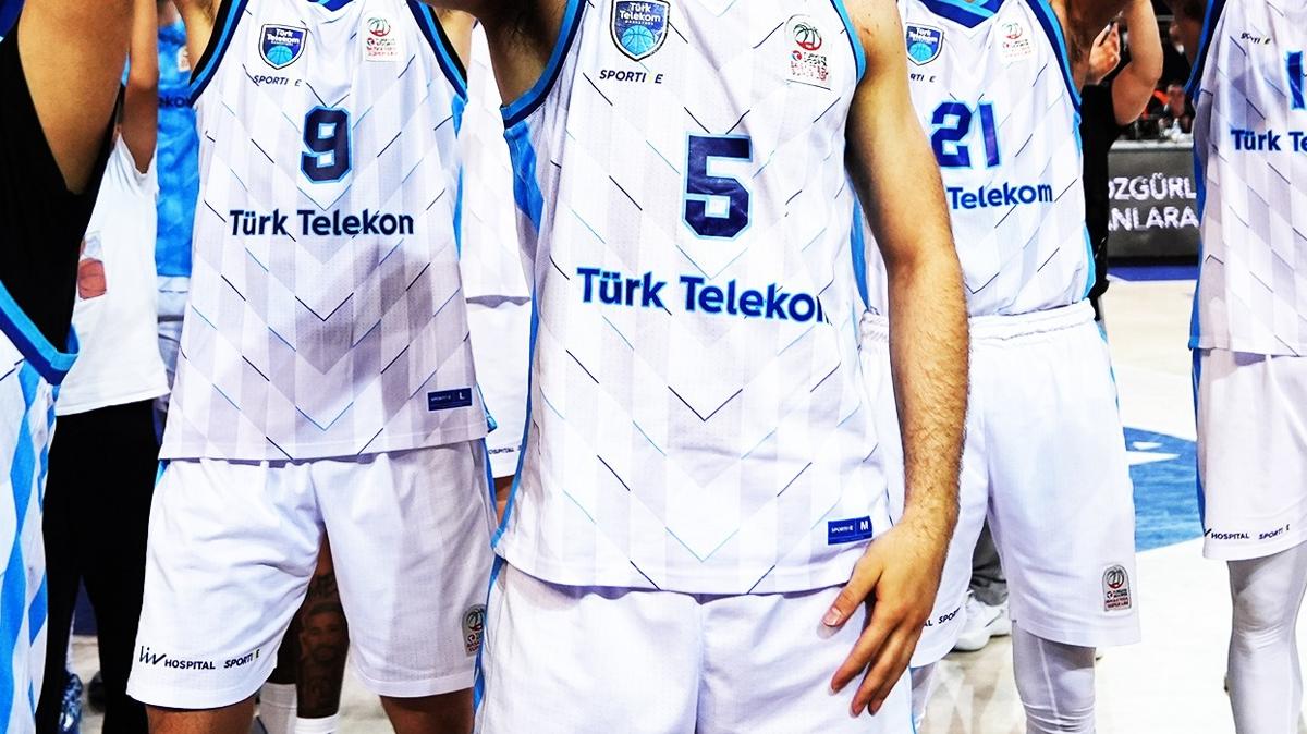 Trk Telekom'dan ifte transfer