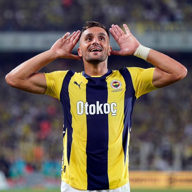 Dusan Tadic iin resmi aklama! Ajax defteri kapand