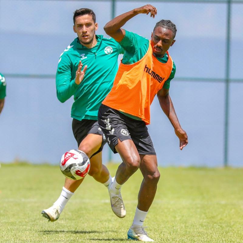Konyaspor'da yeni sezon mesaisi tam gaz devam ediyor