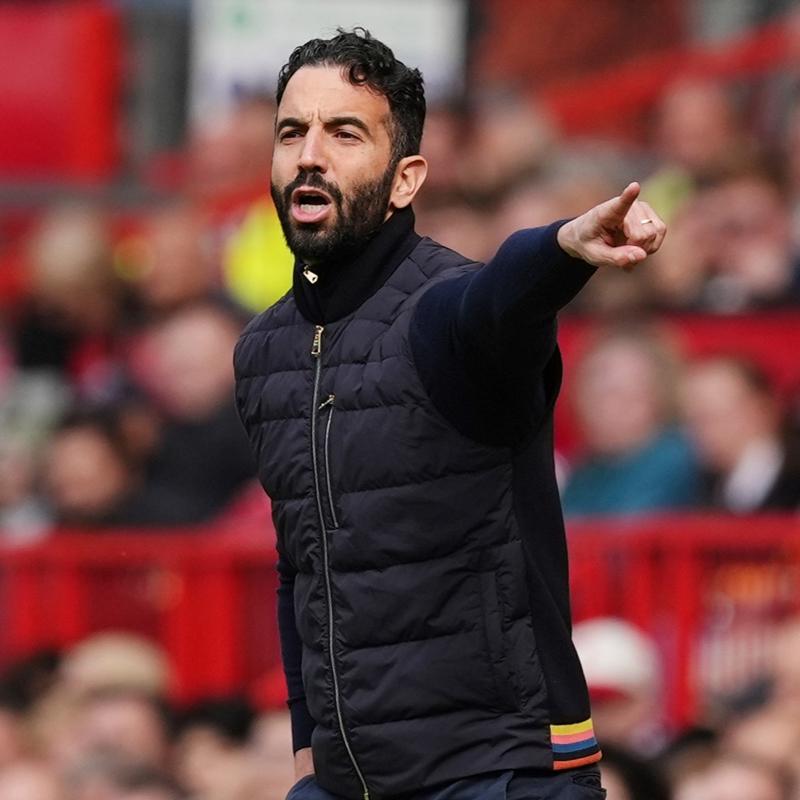 Manchester United, Ruben Amorim iin dev teklifi reddetti