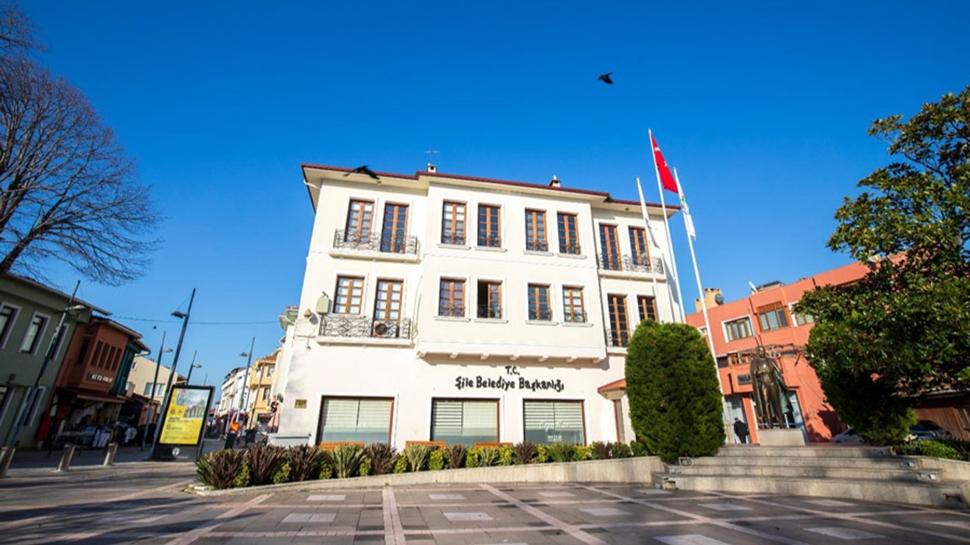 CHP'li ile Belediye Bakan zgr Kabaday gzaltna alnd