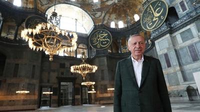 Bakan Erdoan'dan Ayasofya paylam: nallah ebediyen zgr kalacak