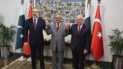 Pakistan ile savunma ibirlii glenecek