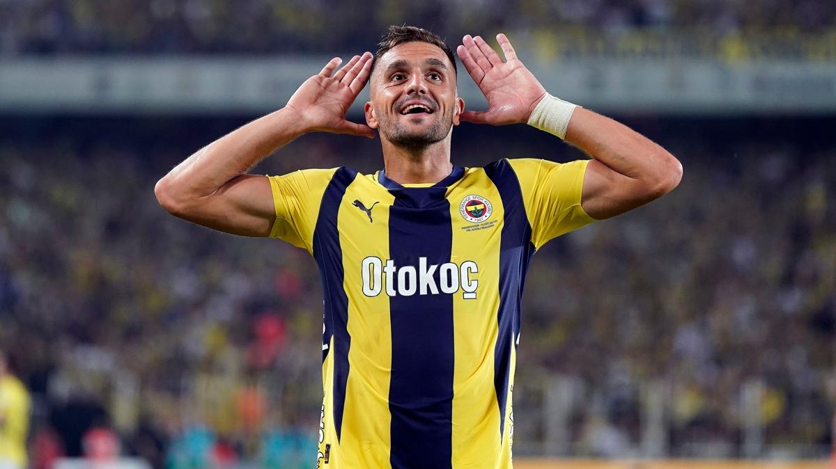 Dusan Tadic iin resmi aklama! Ajax defteri kapand