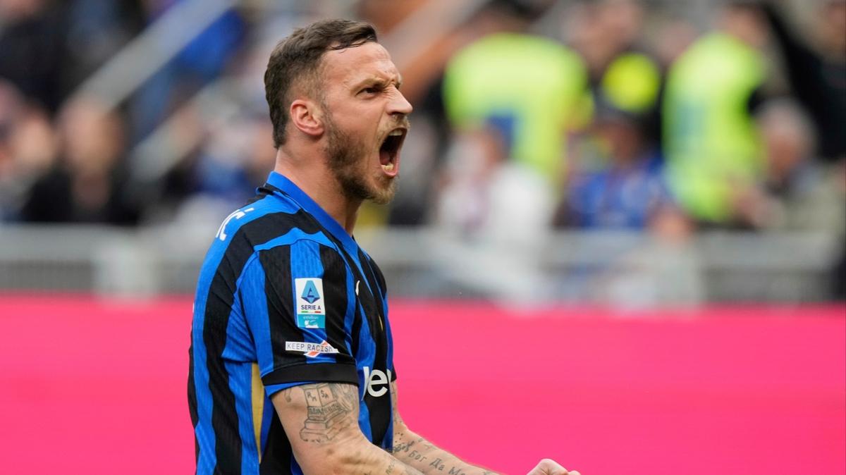 Marko Arnautovic iin kardeinden transfer aklamas