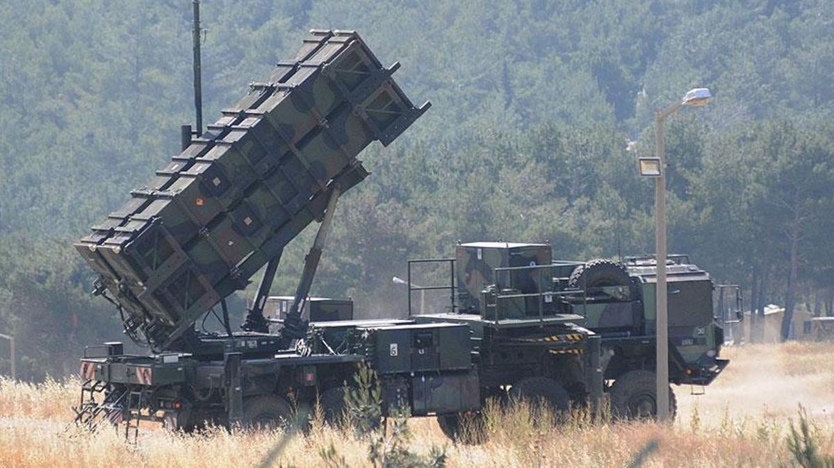 Patriot hava savunma sistemleri iin ABD ile grmeler resmen balad