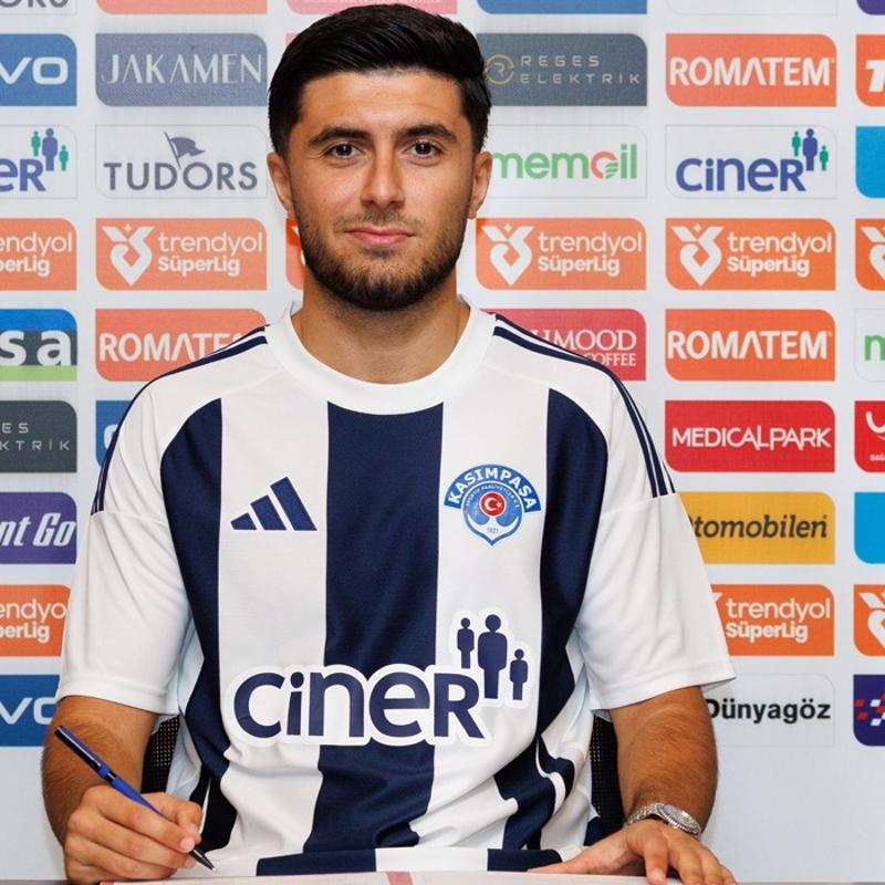 Kasmpaa, Adana Demirspor'dan Yusuf Baras'y transfer etti