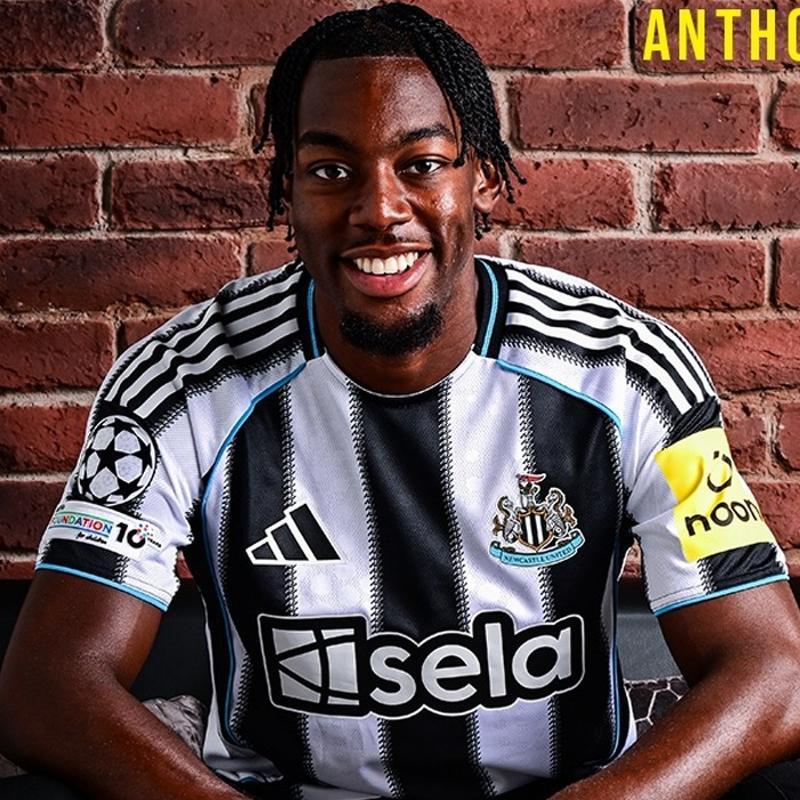Newcastle United, Anthony Elanga'y kadrosuna katt