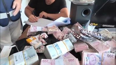 Sanal devriye siber sulara gz atrmyor!  99 pheli tutukland