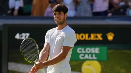Carlos Alcaraz, Wimbledon'da finalde!
