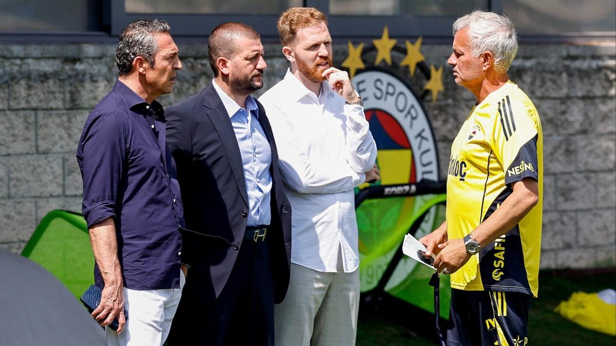 Ali Ko, Fenerbahe'nin antrenmann takip etti