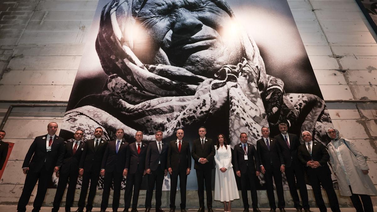 Trkiye destek verdi! Kurtulmu Srebrenitsa'da alna katld