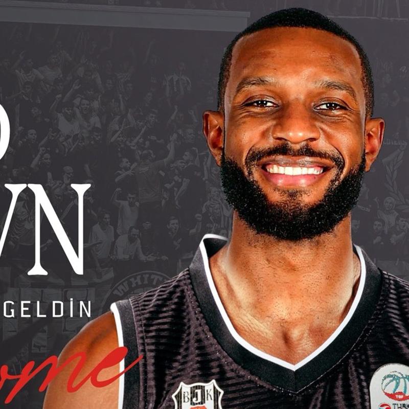 Beikta GAN, Vitto Brown' kadrosuna katt