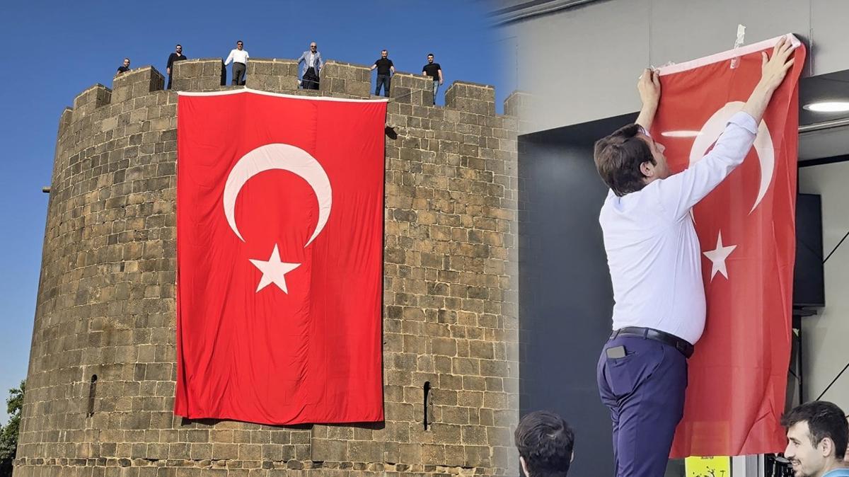 Bakan Erdoan'n arsna kulak verildi! stanbul'da her yer krmz beyaz