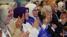 Emine Erdoan: Birlik ve baar dileklerimle