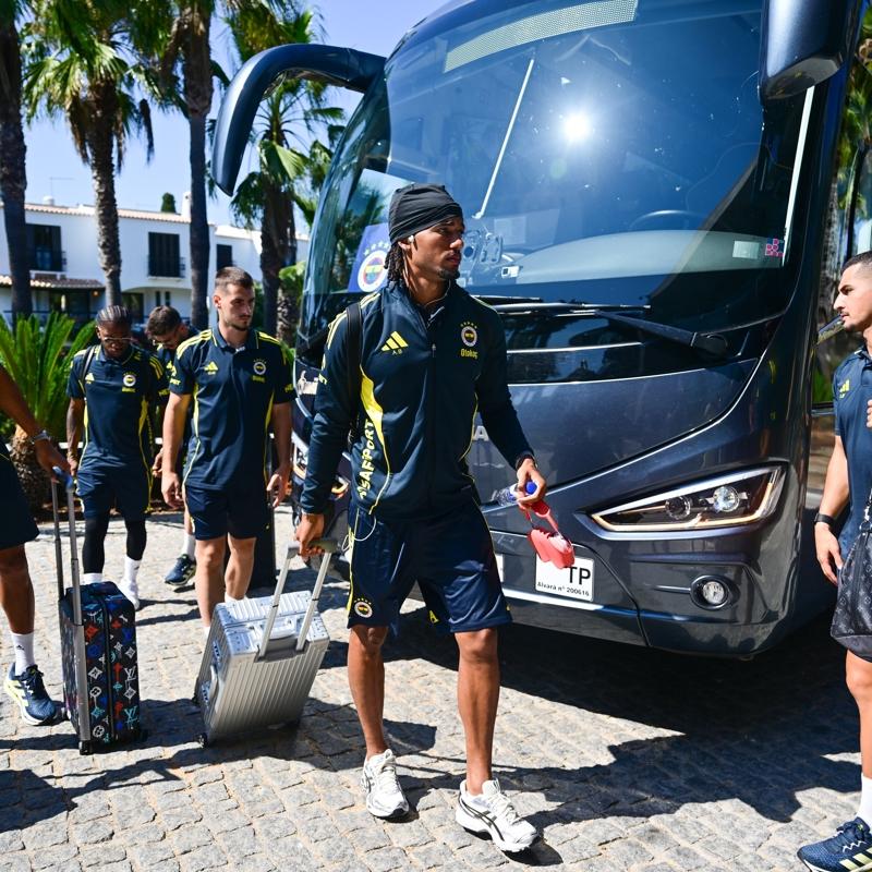 Fenerbahe kafilesi Portekiz'e ulat